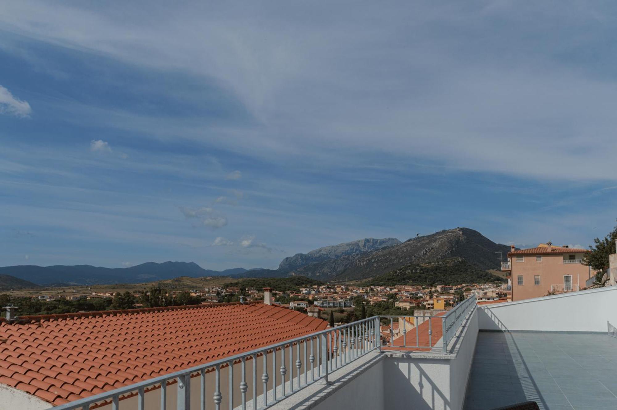 Villa A Cara A Mare à Posada  Extérieur photo